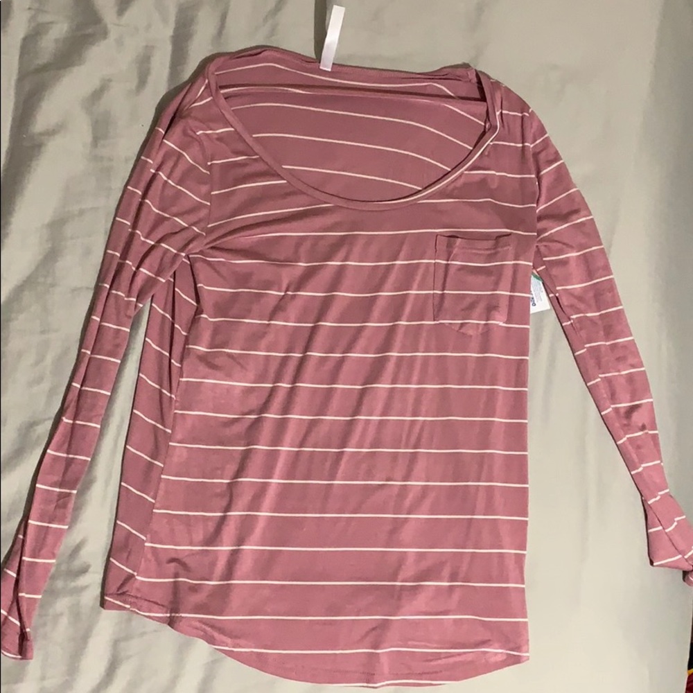 Long sleeve pink stripped shirt